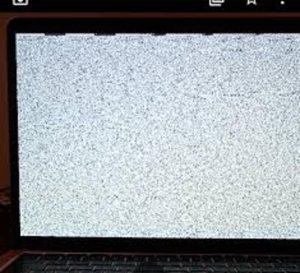 MacBook bị tắt nguồn đột ngột: Tổng quan về sự cố và tác động